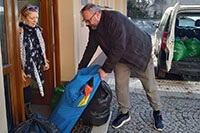 Maminky Osečná a D.R.A.K. spojili síly - úspěšná sbírka vybavení pro potřebné