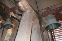 Malý zvon dovezený v roce 1945 z Liberce